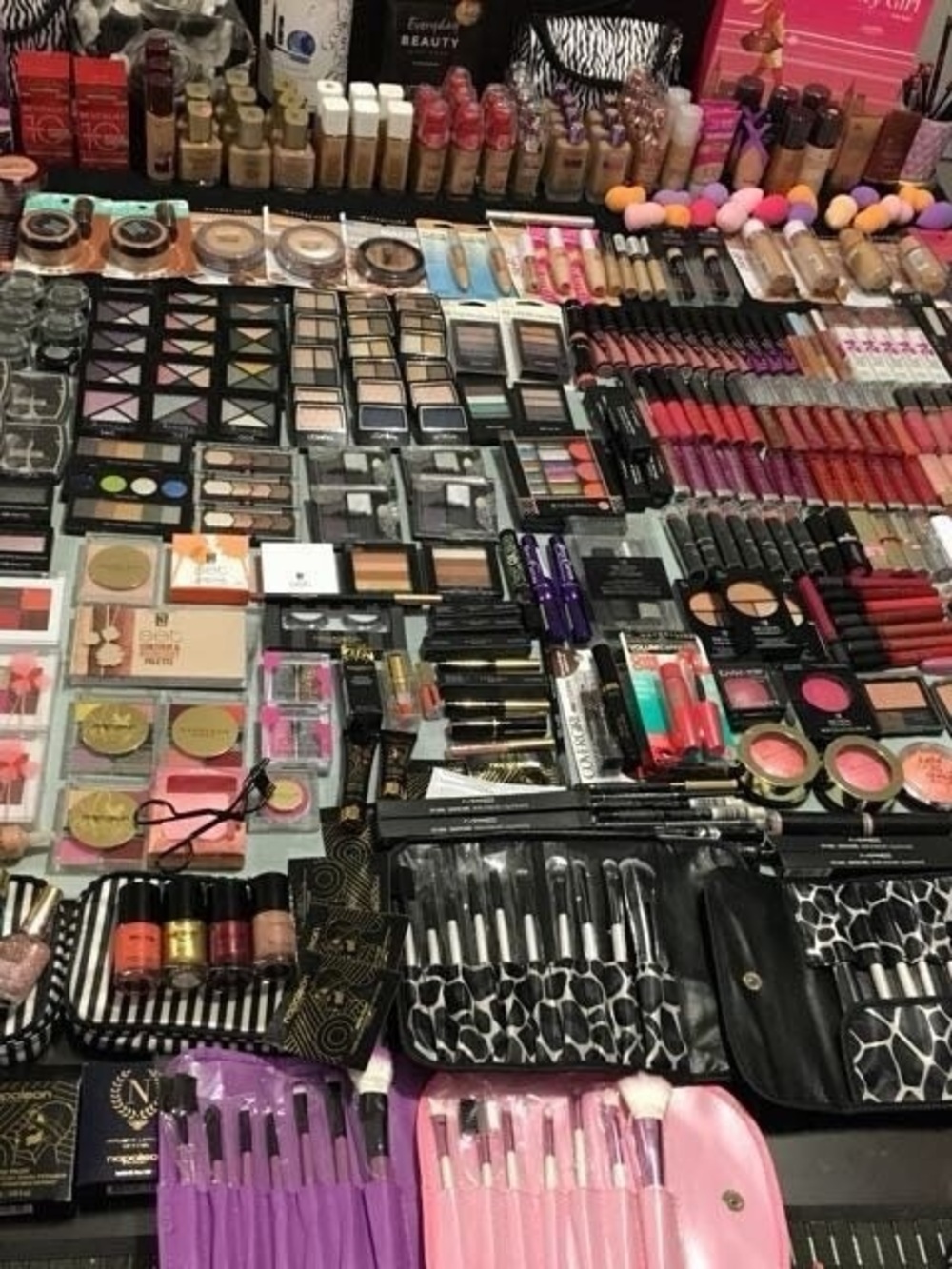 Mystery makeup box surprise gift